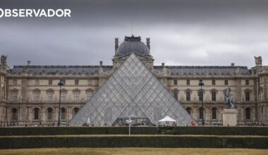 Parte de joias do Louvre transferida para Banco de França – Observador