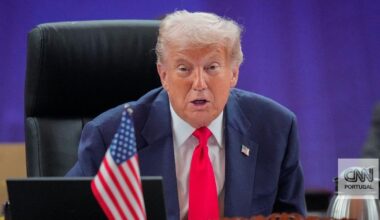 "Seria giro" mas Trump diz que não se vai candidatar a vice-presidente em 2028 (num plano que prevê a renúncia do presidente eleito nesse ano)