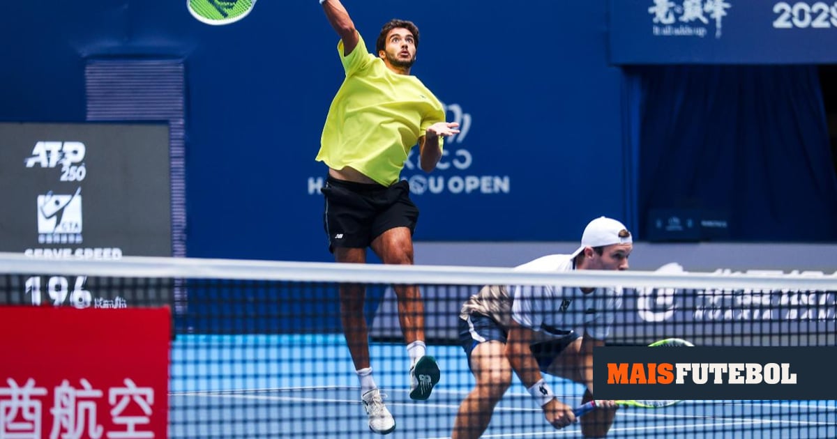 Ténis: Francisco Cabral é o melhor português de sempre num ranking ATP
