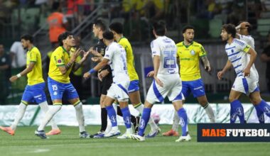 VÍDEO: nulo com polémica entre o Palmeiras de Abel e o Cruzeiro de Jardim