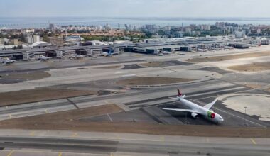 Caos no aeroporto de Lisboa leva Governo a criar equipa para gerir fluxos