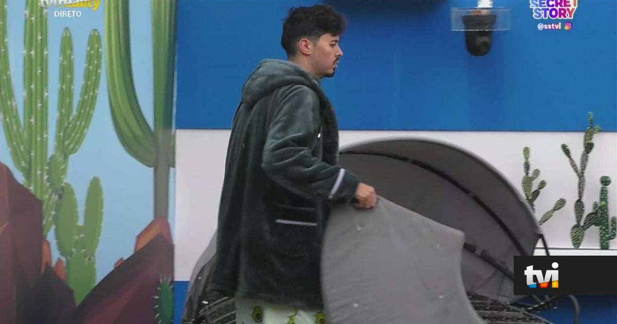 Monólogos de Leandro: Revoltado, o concorrente fala sozinho - Secret Story