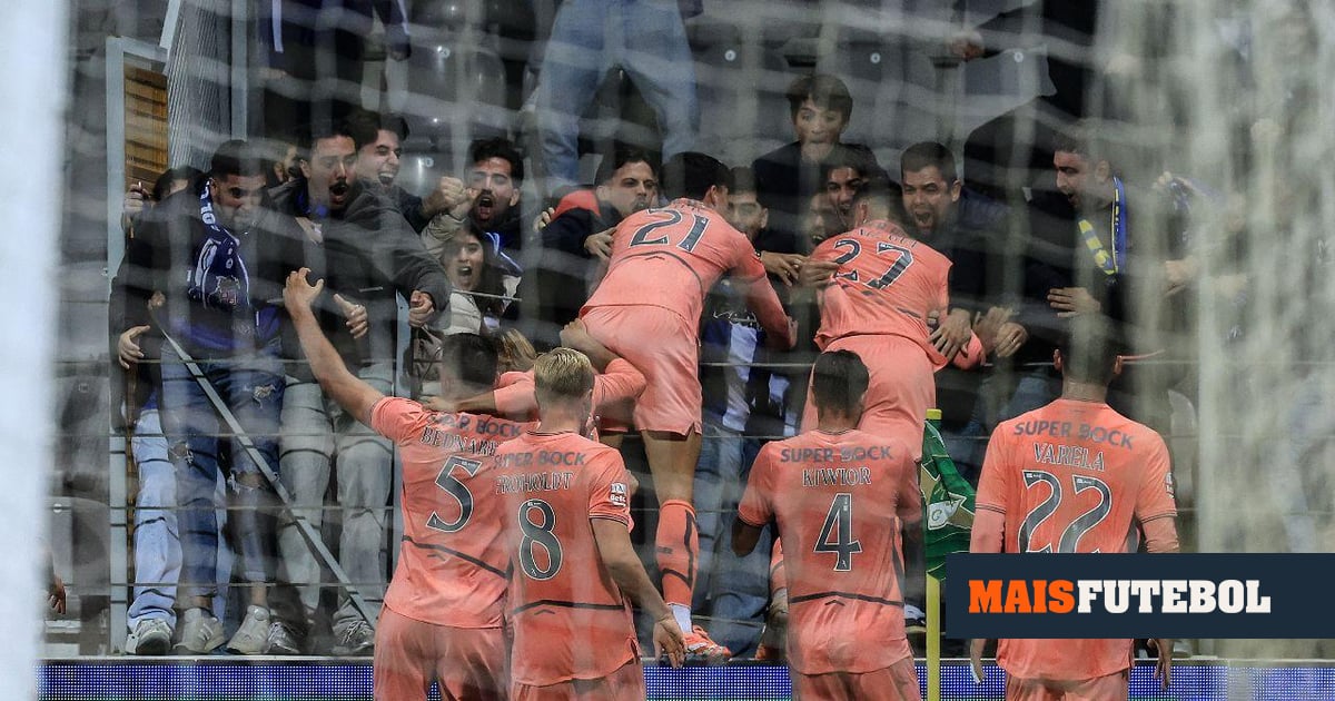 FC Porto: Farioli dá dois dias de folga após vitória em Moreira de Cónegos