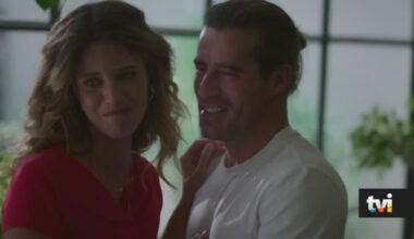 A Protegida: Mariana e JD são apanhados em flagrante - Novelas