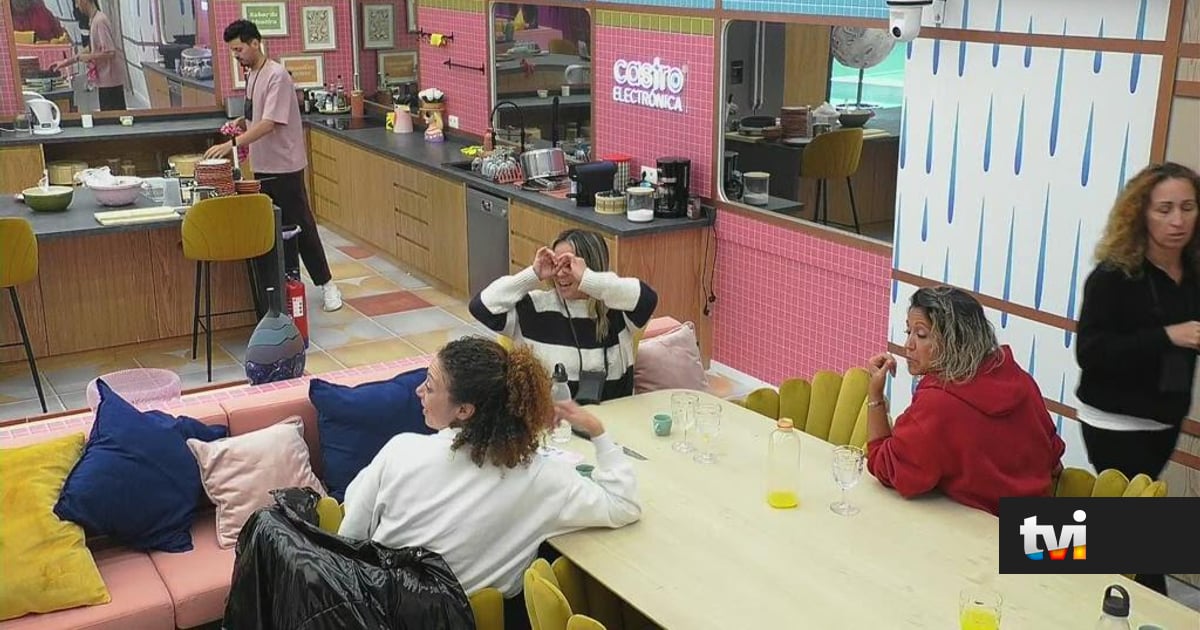 Enquanto almoçava com Liliana, Pedro Jorge recebeu um avião que gerou falatório na casa - Secret Story