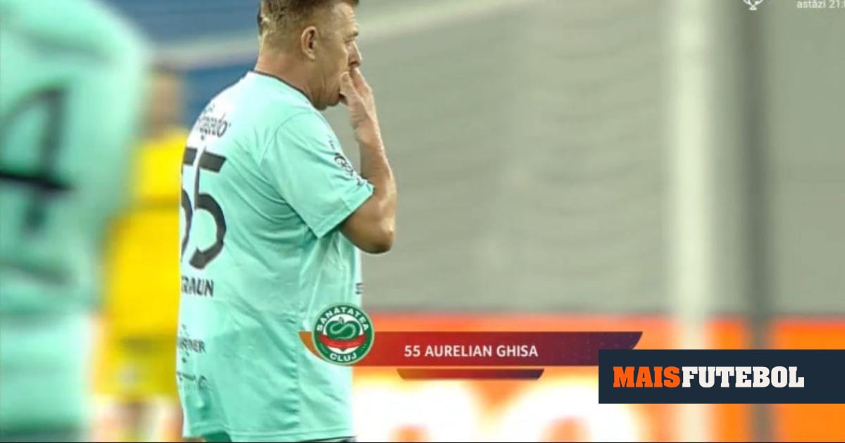 VÍDEO: presidente de clube da Roménia regressa aos relvados para jogar aos 61 anos