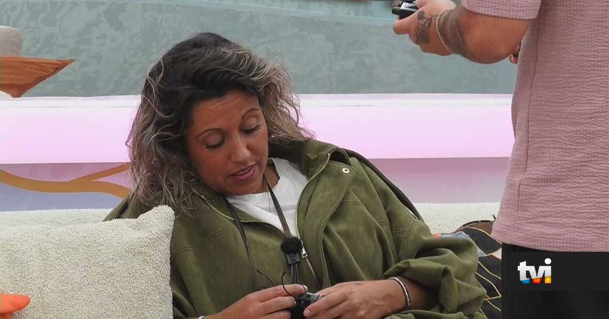 Marisa 'rasga' Pedro Jorge e este perde a cabeça: «Tu andas aí aos beijos e abraços ao Bruno!» - Secret Story