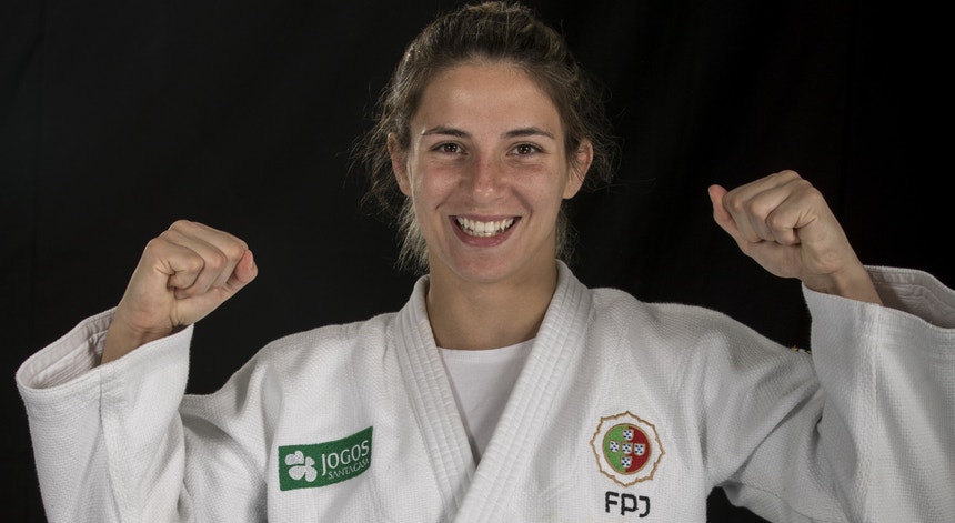Judoca Bárbara Timo conquista ouro na Taça Europeia de Málaga