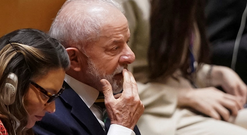 Lula da Silva pede a Donald Trump que retire tarifas e sanções