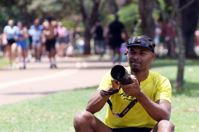 Raílson Ribeiro diz que se encontrou no mundo das fotografias de corridas -  (crédito: Fotos: Ed Alves CB/DA Press)