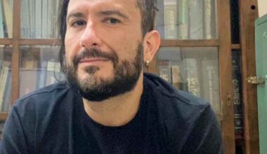 Frederico Melo lança primeiro livro de poesia nesta quarta-feira (22/10)