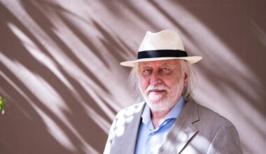 Húngaro vencedor do Nobel de Literatura é o terror dos tradutores e quase fez especialista desistir - Valor Econômico