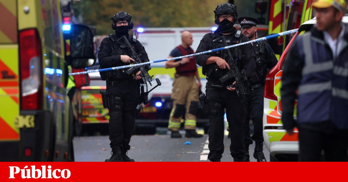 Dois mortos em incidente junto a sinagoga em Manchester | Reino Unido