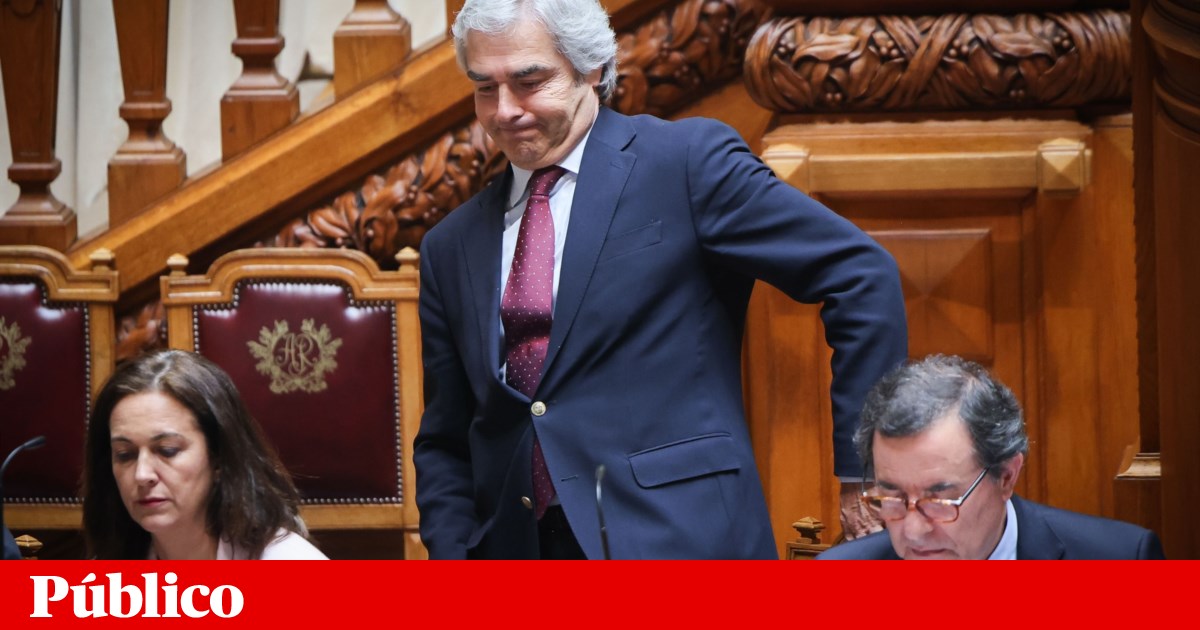 Aviões nas Lajes. PS e PCP chamam ministros à AR, Livre e BE pedem demissão de Melo | Defesa