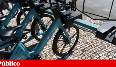 Partilha de bicicletas gera benefícios de 305 milhões de euros anuais na Europa | Mobilidade