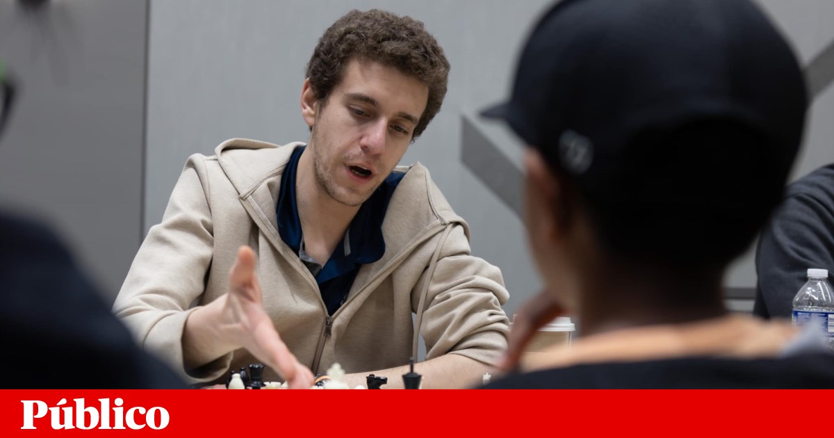 Morreu Daniel Naroditsky. Estrela do xadrez tinha 29 anos | Xadrez