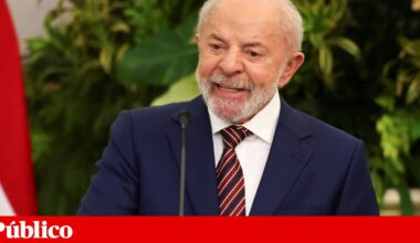 Lula da Silva confirma intenção de concorrer a quarto mandato | Brasil
