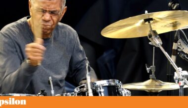 Jack DeJohnette (1942-2025), um baterista que coloria a música | Obituário