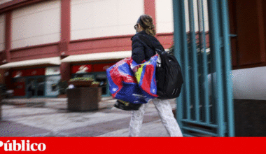 Consumo provoca aceleração da economia para 0,8% no terceiro trimestre | Conjuntura