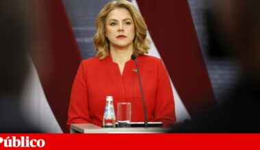 Parlamento da Letónia vota para sair de convenção que protege as mulheres | Direitos das mulheres