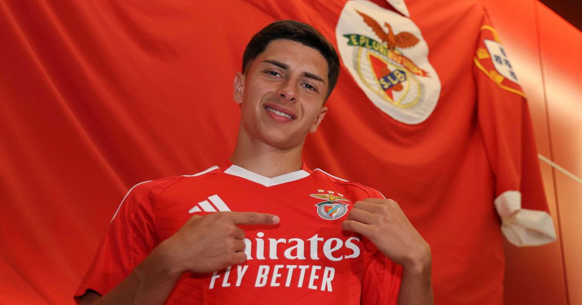 Quem são os três jovens chamados por Mourinho ao treino do Benfica?