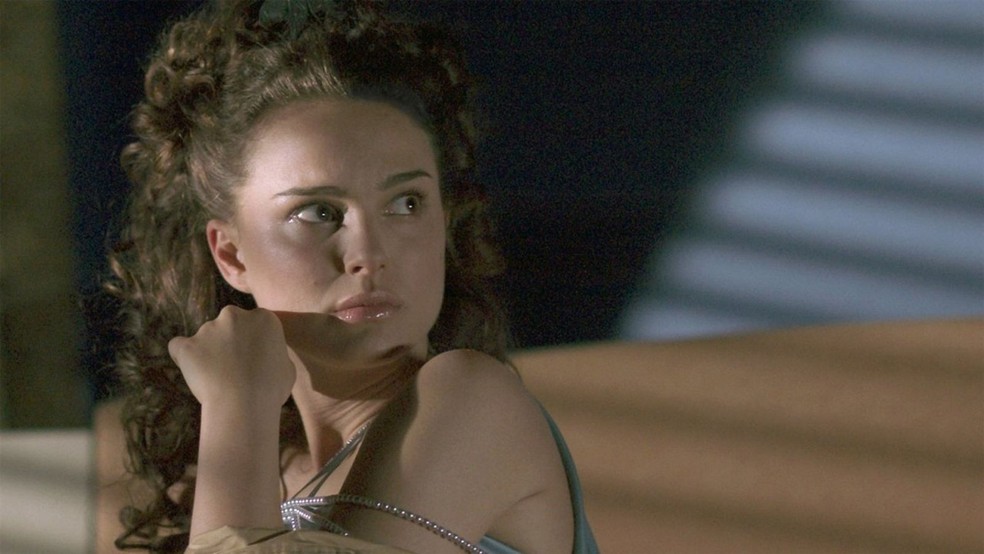 Natalie Portman como Padmé Amidala em um dos filmes da franquia 'Star Wars' — Foto: Reprodução