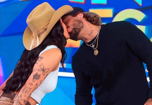 SBT TV | Ana Castela e Zé Felipe se beijam no palco do Domino Legal