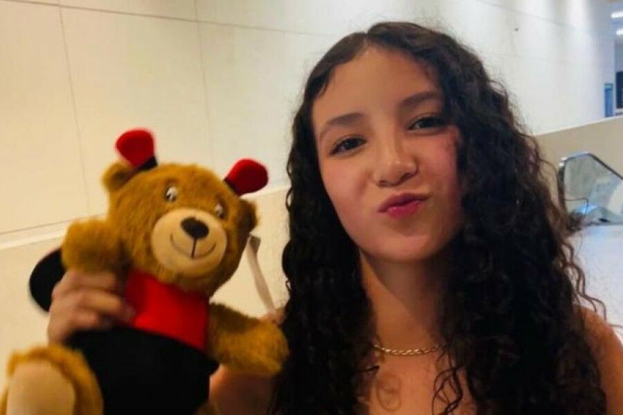 Morreu aos 14 anos em cirurgia plástica autorizada pela mãe. O caso que está a chocar o México