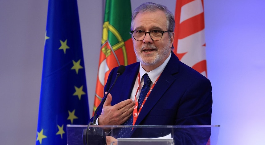 Pacote laboral. Entre mau acordo ou luta na rua, a UGT prefere a luta na rua