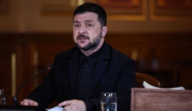 "É o que impede a Rússia de matar". Zelensky apela a sanções a todas as petrolíferas russas