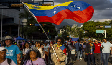 Parlamento da Venezuela aprova lei que unifica poderes perante "ameaças"