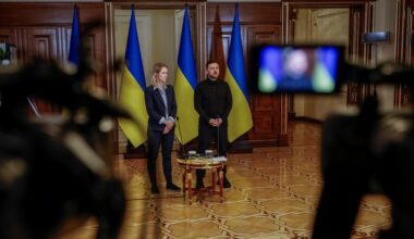 União Europeia aplica 19.º pacote de sanções à Rússia