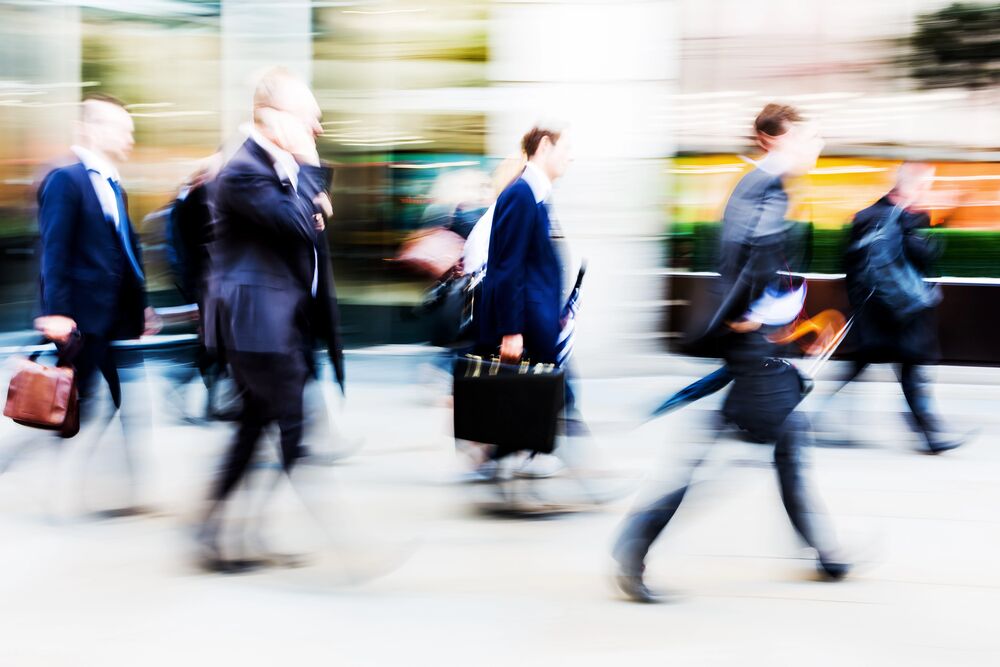 Não ter tempo para nada é tão perigoso para a demência como a má alimentação e a falta de exercício físico