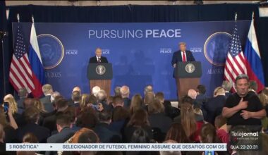 Guerra na Ucrânia. Cimeira entre Trump e Putin sem data marcada - RTP