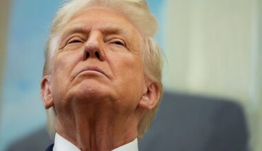 Trump acena com um “inimigo interno” e Hegseth não quer generais “gordos”