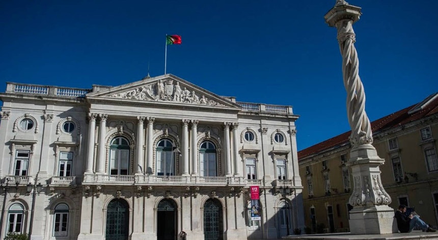 Autárquicas Lisboa. Sondagem aponta empate técnico entre Alexandra Leitão e Carlos Moedas