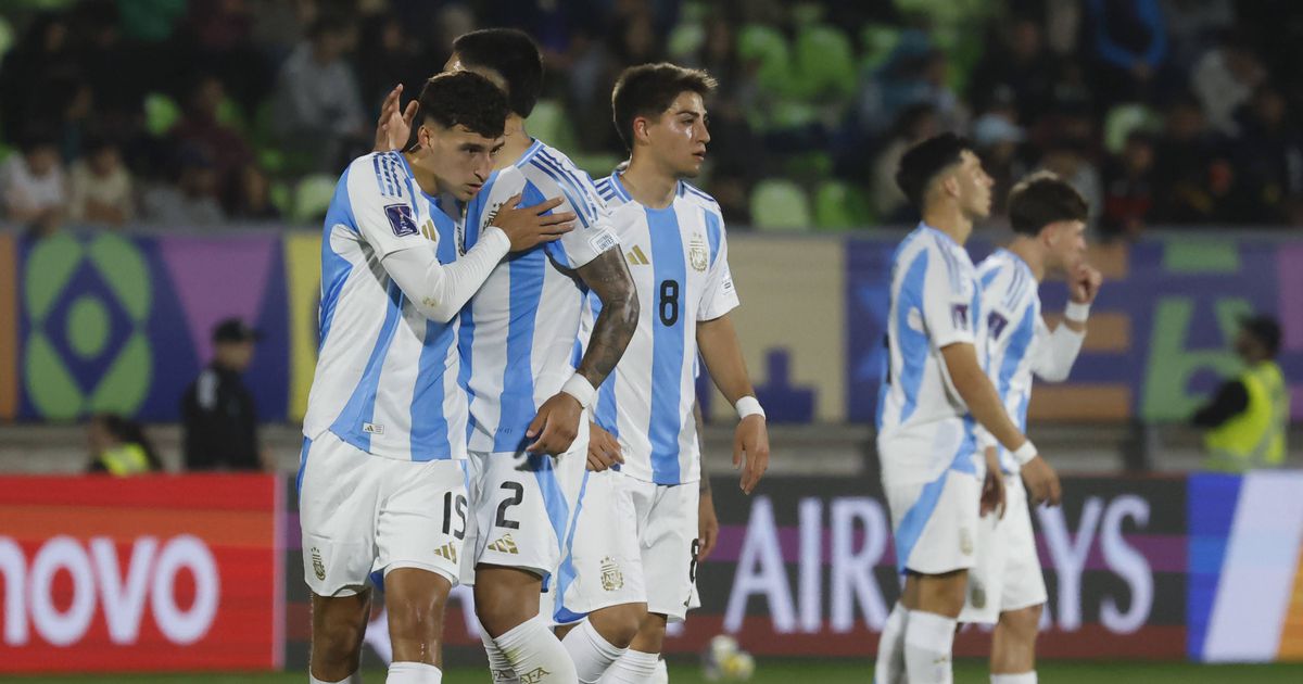 Médio do FC Porto lança alfinetada no Mundial sub-20: «Falaram demasiado»