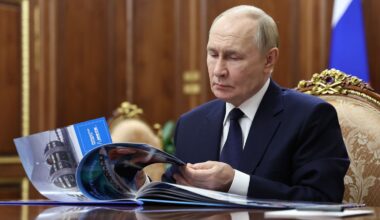 Bélgica e Estónia avisam Rússia