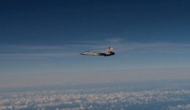 Dois aviões russos violaram espaço aéreo da Lituânia por breves segundos