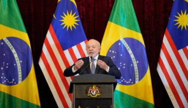 Lula da Silva defende multilateralismo e livre comércio durante visita à Malásia