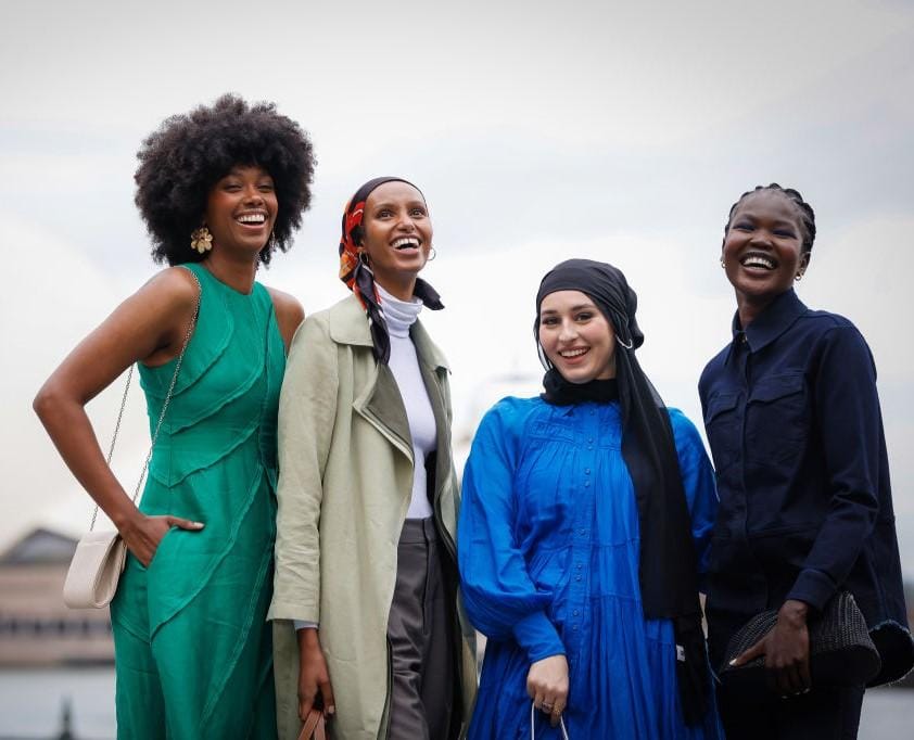 Do TikTok para o teu armário: 5 vestidos da Zara que estão a fazer sucesso