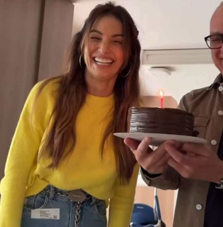 Patrícia Poeta celebrou seu aniversário de 49 anos ao lado do filho Felipe Poeta, que está internado.