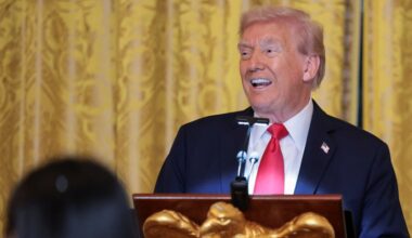 Tensão entre Trump e Maduro. "Sim, a CIA está na Venezuela"