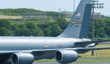 Base das Lajes. Governo está a avaliar soluções para reduzir impacto de salários em atraso