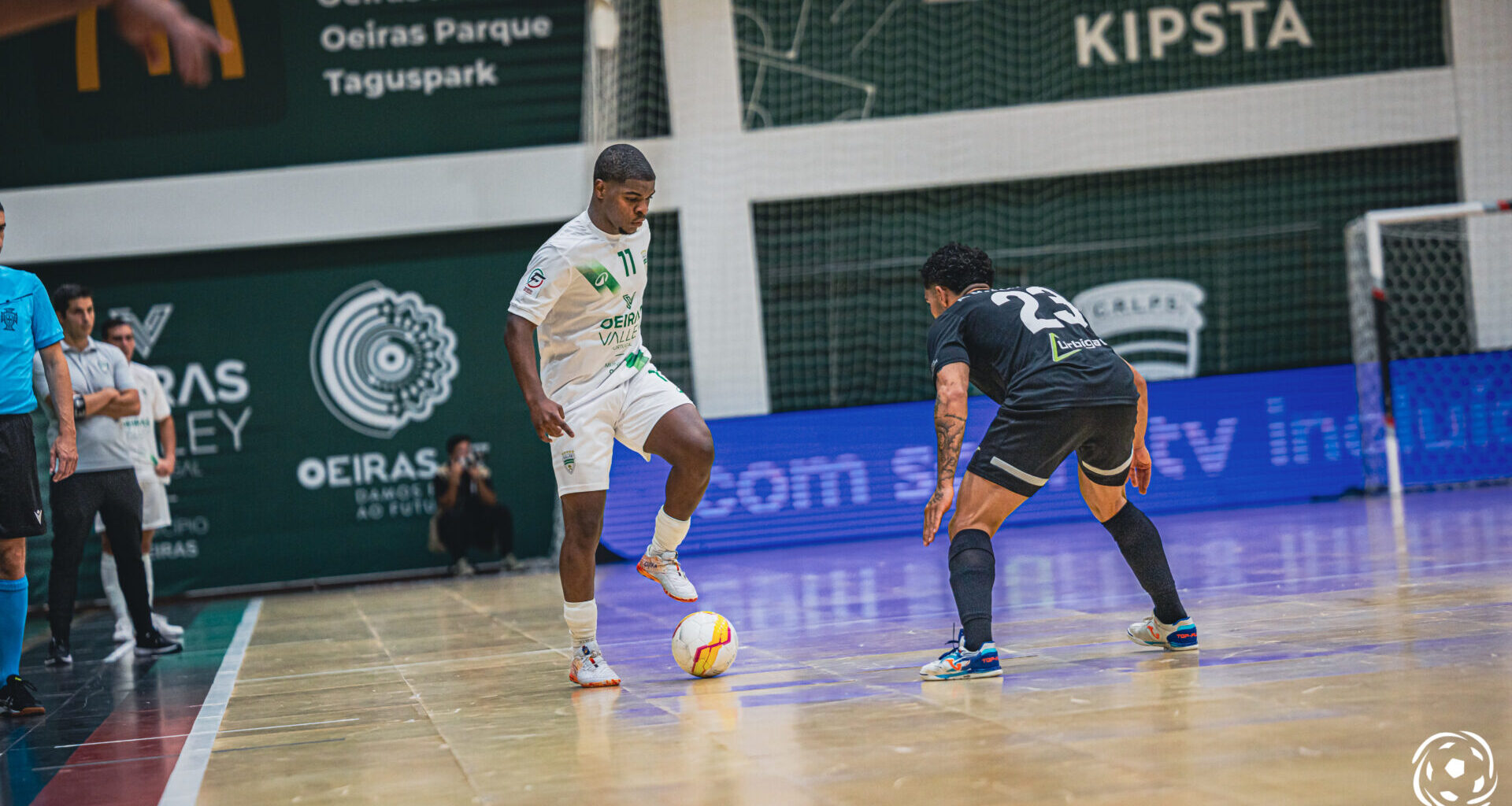 Benfica garante craque do Leões de Porto Salvo por 75 mil euros