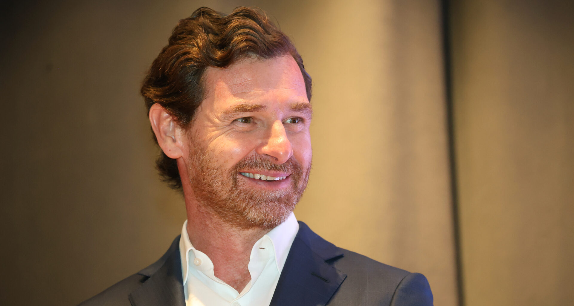 «Já tivemos contactos com vários clubes que o quiseram levar»