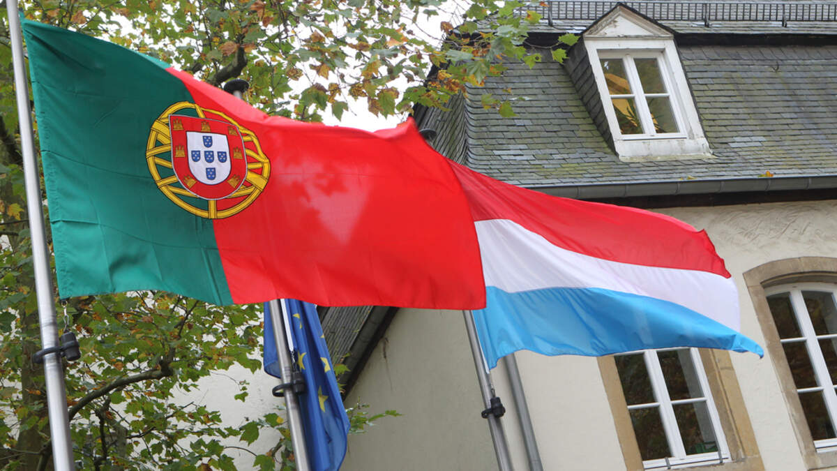Ficou desempregado e quer voltar para Portugal? Pode receber o subsídio luxemburguês lá