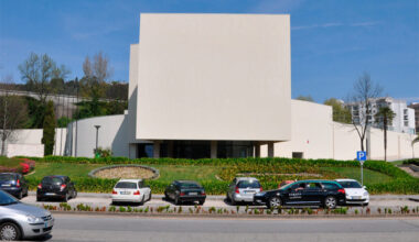 Biblioteca Municipal de Felgueiras recebe apresentação do novo livro de Cidália Fernandes