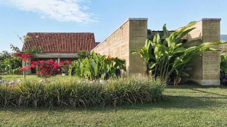 Casa Franco / Taller Espacio Colectivo - Imagem 9 de 13