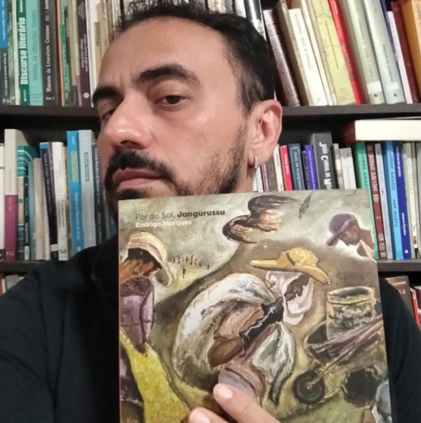 Professor da Feclesc é semifinalista do Prêmio Jabuti com obra sobre a rampa do Jangurussu